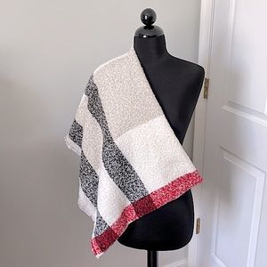 American Eagle Outfitters, off-white/tan/black/red wrap